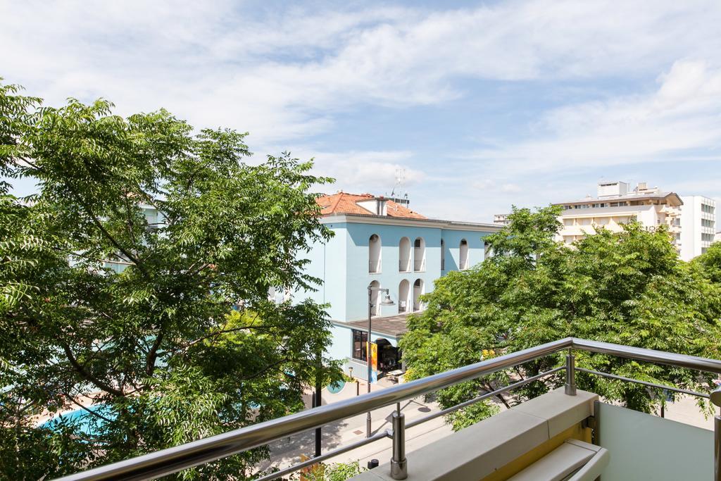 Hotel Sandra Gatteo a Mare Quarto foto