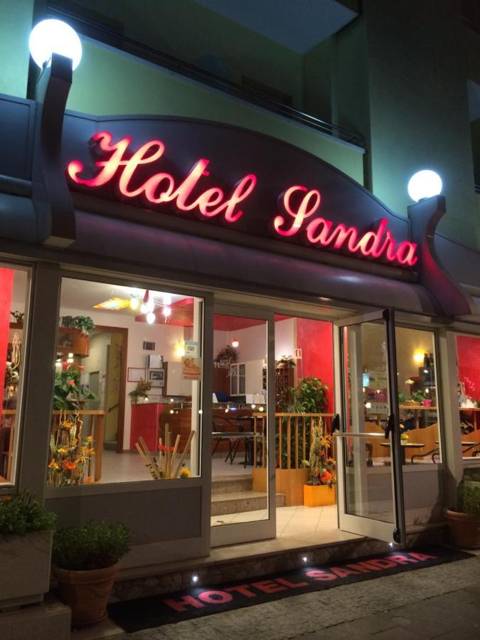Hotel Sandra Gatteo a Mare Exterior foto